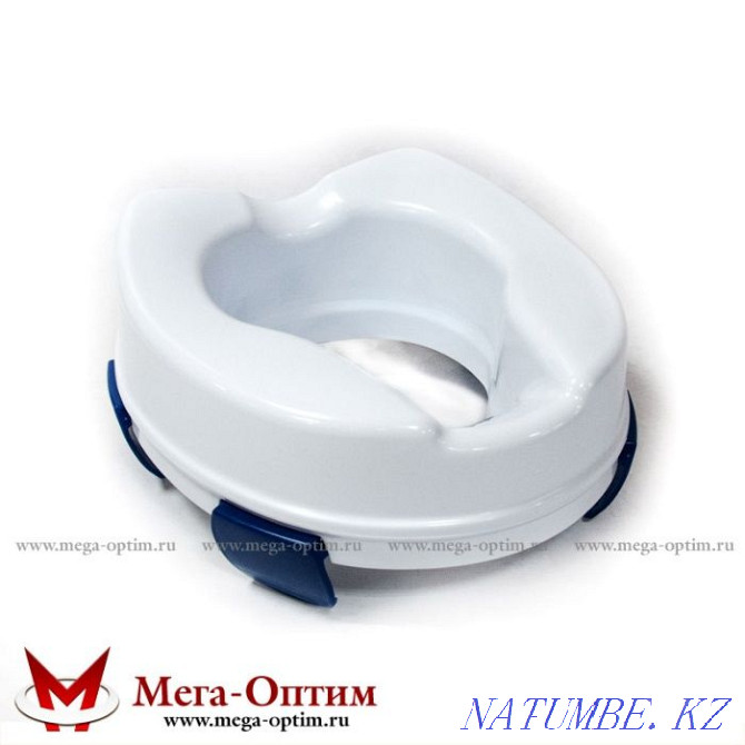 I will sell a nozzle on a toilet bowl for children and invalids of 4 cm Petropavlovsk - photo 1