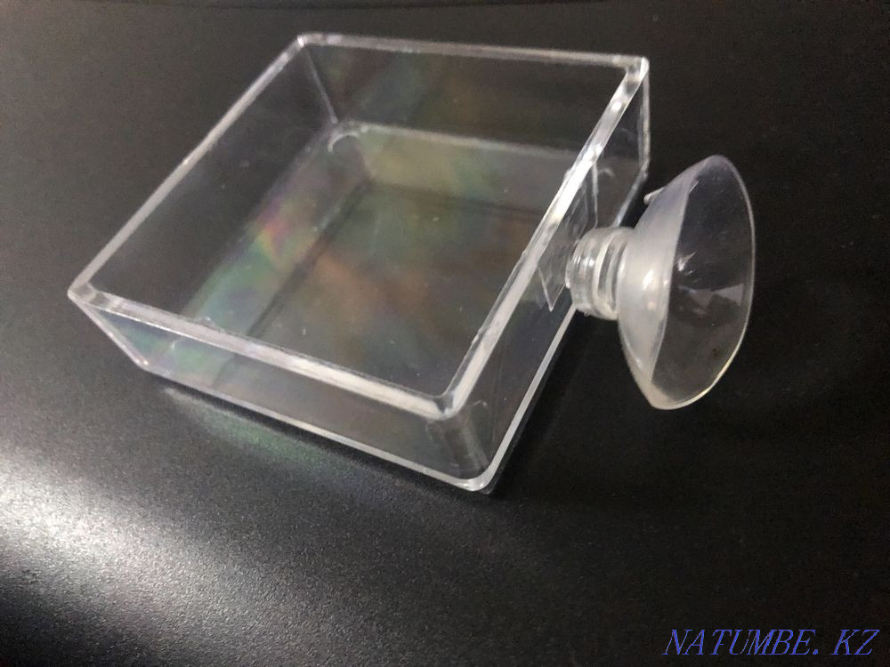 Suction cup feeder for aquarium Astana - photo 2