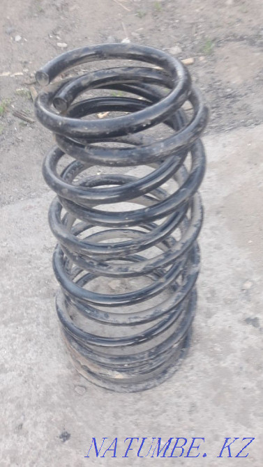 Тиски СССР разные от 3000до 30000т торга есть не пишите Темиртау - изображение 2