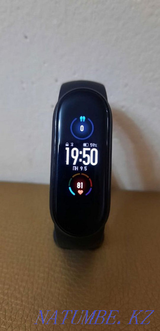 Продам Фитнес Часы Браслет марки mi dand 5 smart Алматы - изображение 2