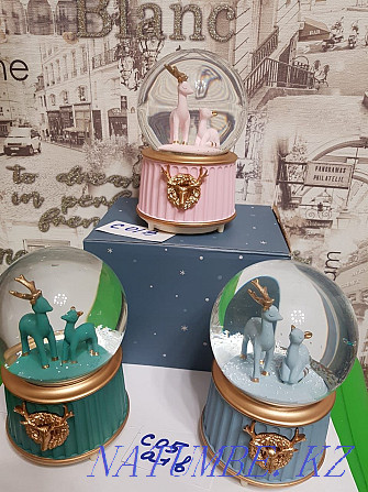 Musical snow globe "Deer with a deer", 16cm. Almaty - photo 6