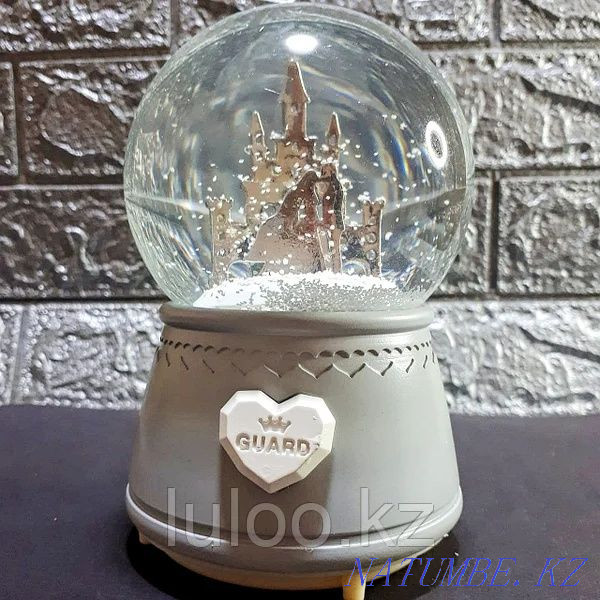 Musical snow globe "Castle of Happiness", 16cm. Almaty - photo 1