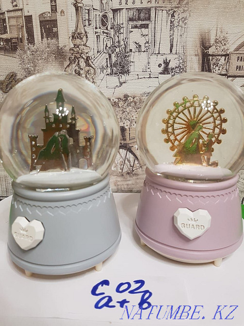 Musical snow globe "Castle of Happiness", 16cm. Almaty - photo 5