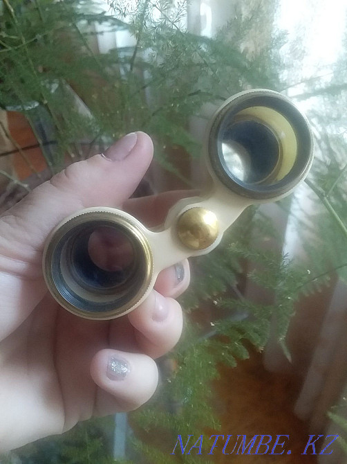 Продам Театральный бинокль Балуана Шолака - изображение 2