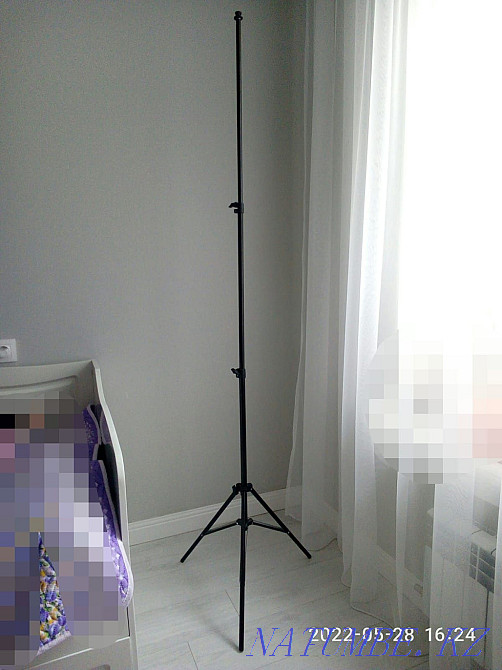 Штатив для светавой лампы,телефона, камеры. Астана - изображение 2