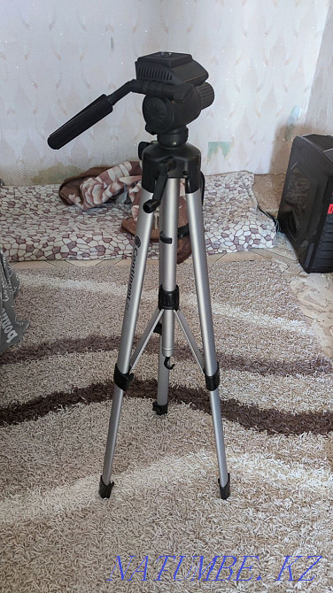 Штатив для камеры Петропавловск - изображение 1