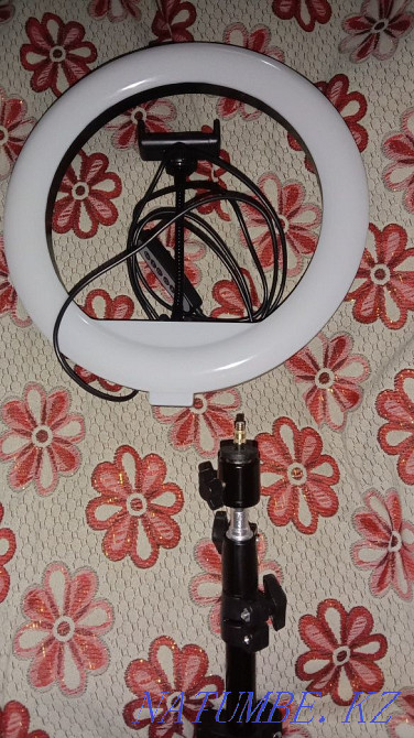 Продам кольцевую лампу Актобе - изображение 1