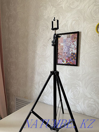 tripod black Semey - photo 1