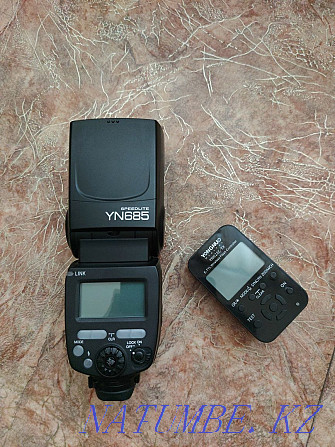 Flash Yongnuo 685 for Canon, synchronizer free Taraz - photo 1
