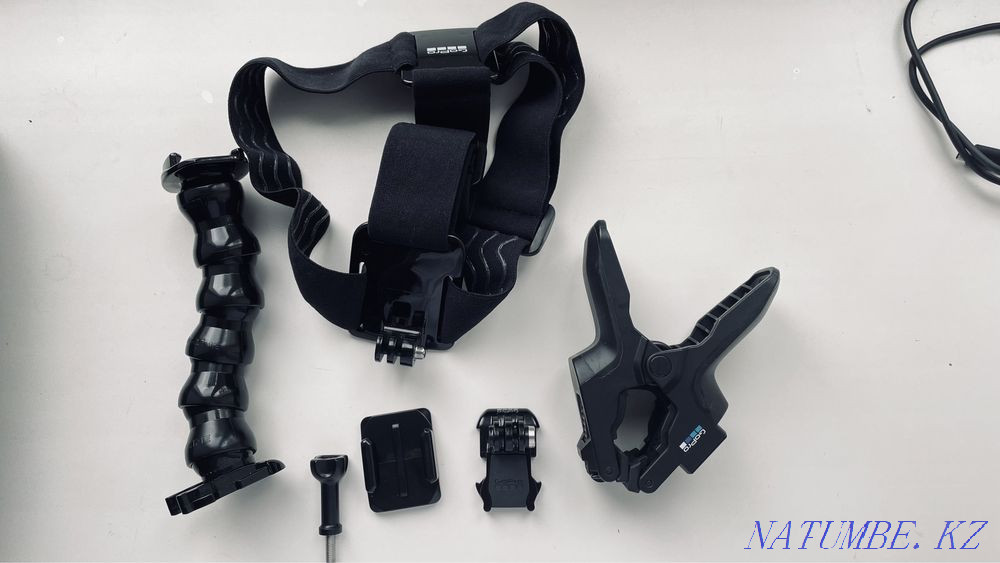 Almost new Go pro 10 black with everything you need Almaty - photo 3