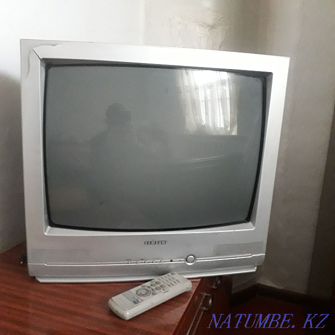 Television  - photo 1