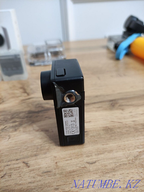 Xiaomi yi 4k action camera with Xiaomi yi stabilizer Astana - photo 3