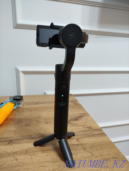 Xiaomi yi 4k action camera with Xiaomi yi stabilizer Astana - photo 2
