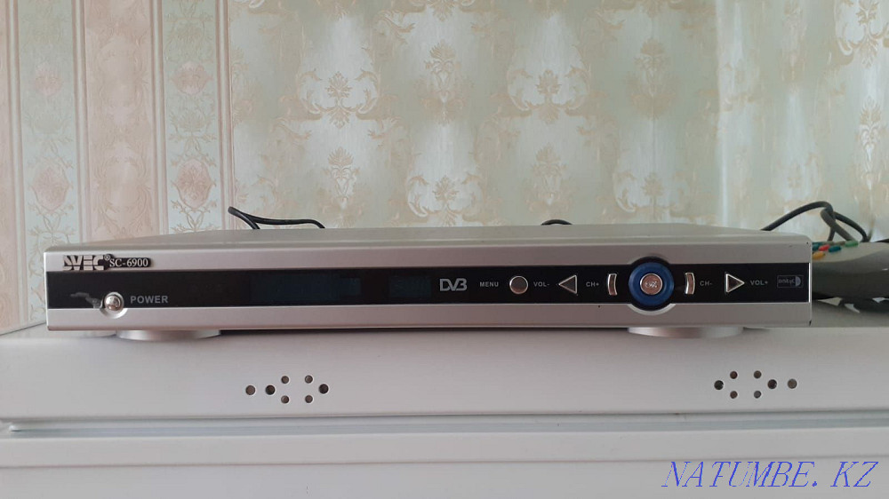 Продам спутниковый ресивер, тюнер. Валиханово - изображение 1