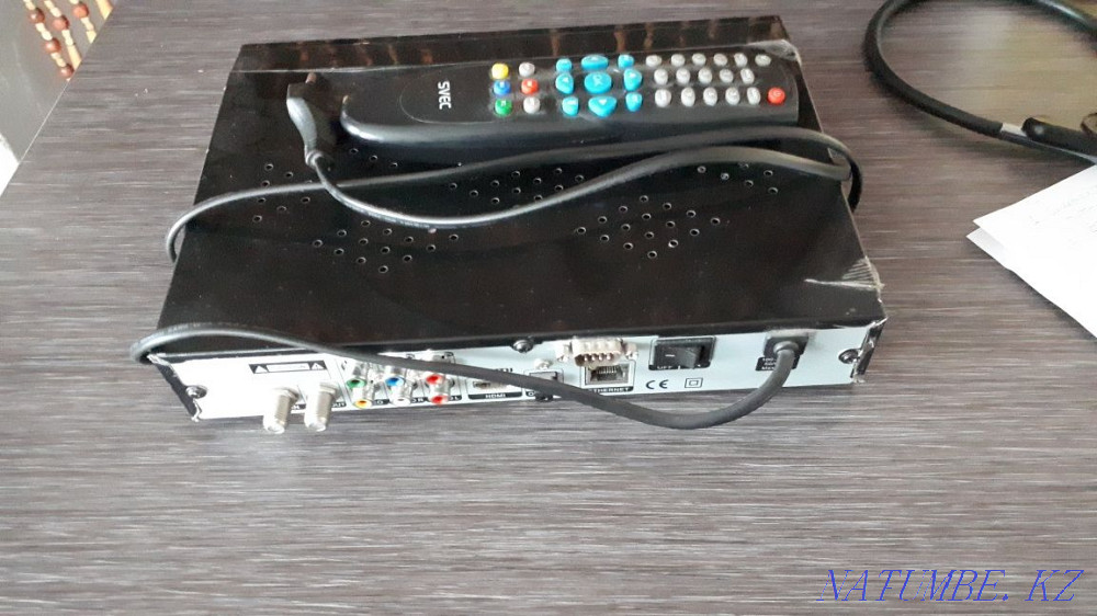 Ресивер спутниковый SVEC HD800, б/у, в отличном состоянии . Талдыкорган - изображение 2