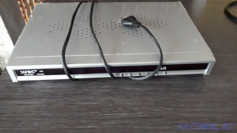 Ресивер спутниковый SVEC A5 , б/у, в отличном состоянии . Талдыкорган - изображение 1