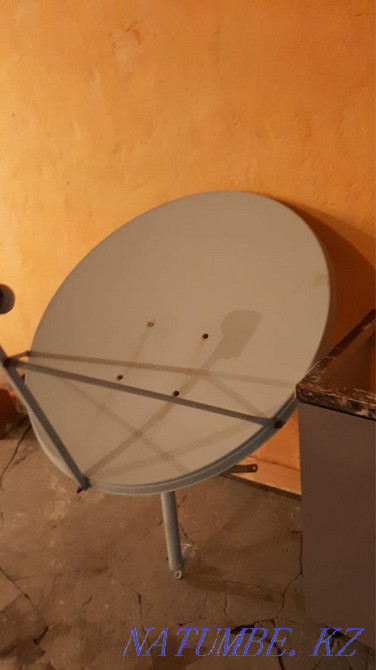 Басы бар спутниктік антенна  Алматы - изображение 1
