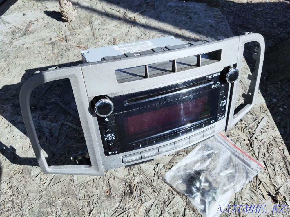 Radio Toyota Venza (original) Semey - photo 4