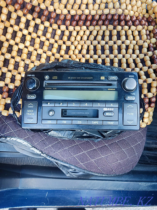 Продаю оригиналную магинтолу на тойоту камри 30 Чапаево - изображение 1