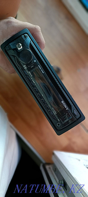 Sony radio original Нура - photo 1
