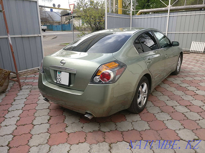 Радионың туған жері Nissan Altima  Алматы - изображение 8