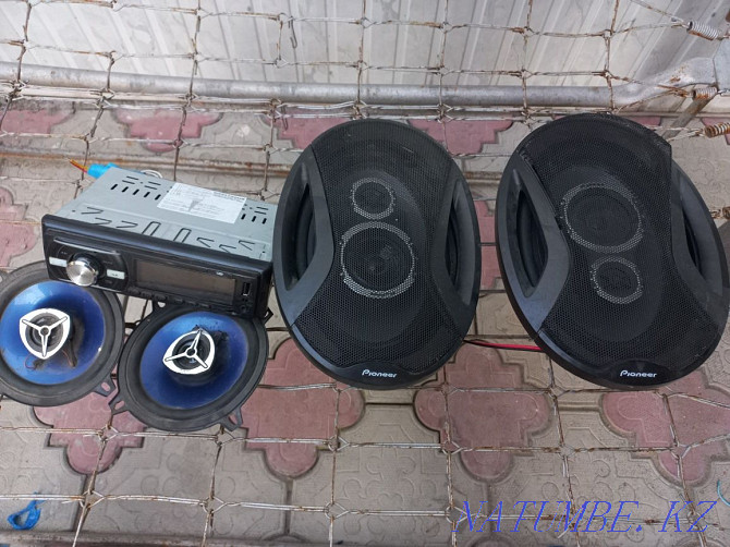 Tape recorder with speakers Талас - photo 3