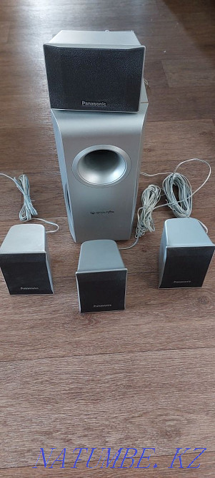 Subwoofer with speakers  - photo 1