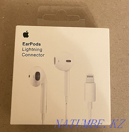 Headphones EarPods Lightning Connector. Aqtobe - photo 1