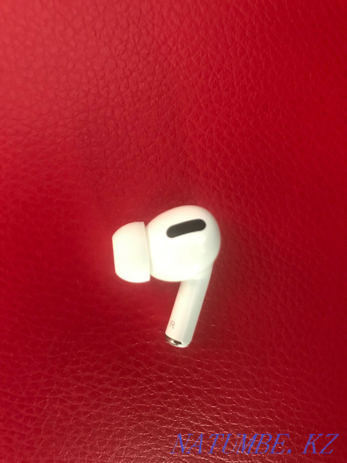Правый наушник AirPods Pro оригинал Астана - изображение 3