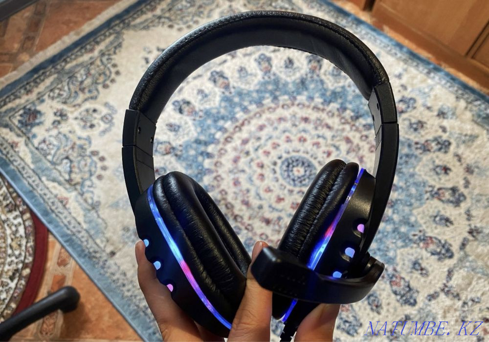 I will sell an earphone with a microphone for one ear for a computer, laptop with Каргалы - photo 1