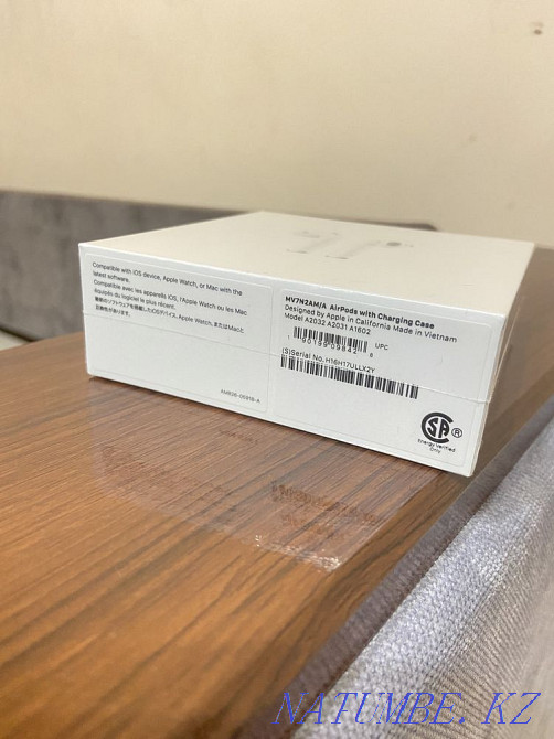 Apple Airpods 2 with Charging Case Алматы - изображение 3