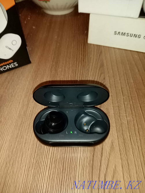 Galaxy buds earphone URGENT Almaty - photo 4