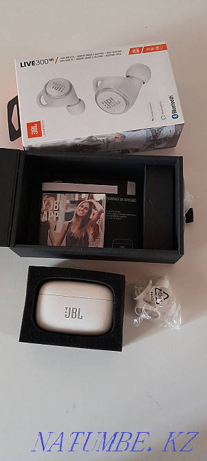 Продам беспроводные наушники JBL TWS 300 LIVE Алматы - изображение 2