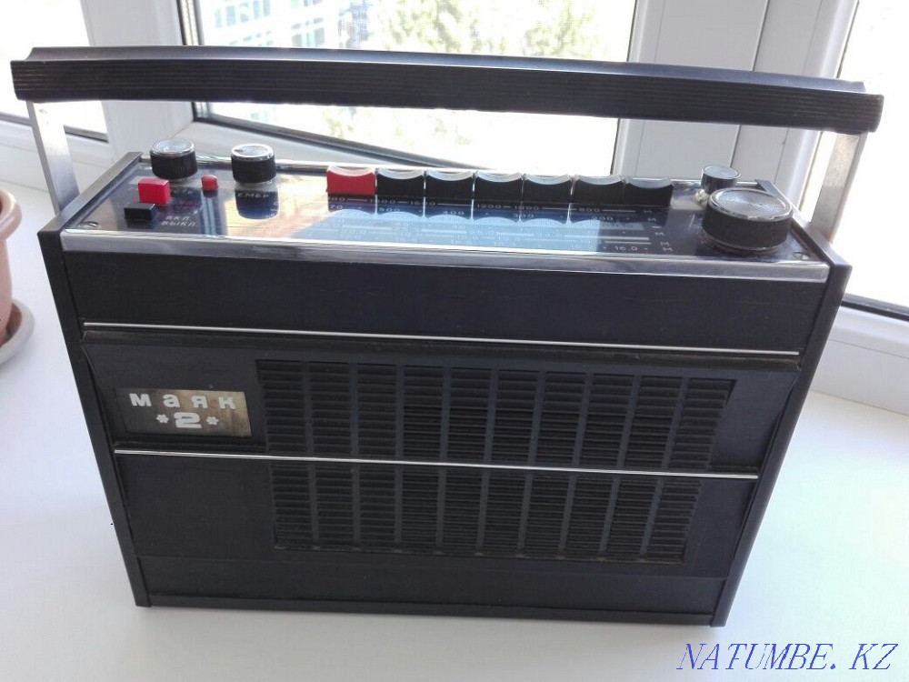 Retro radio receiver Mayak-2 Aqtobe - photo 1