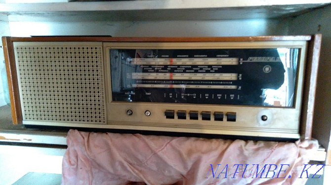 Радиоприёмник в рабочем состоянии раритет Костанай - изображение 2