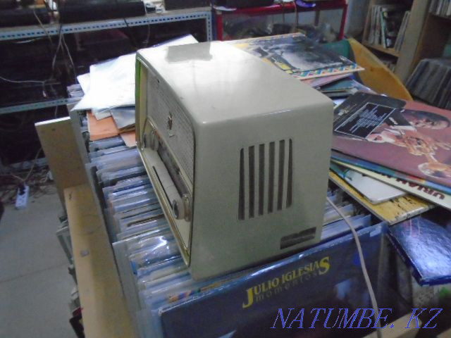 ламповый приемник Grundig (Germany) Алматы - изображение 4