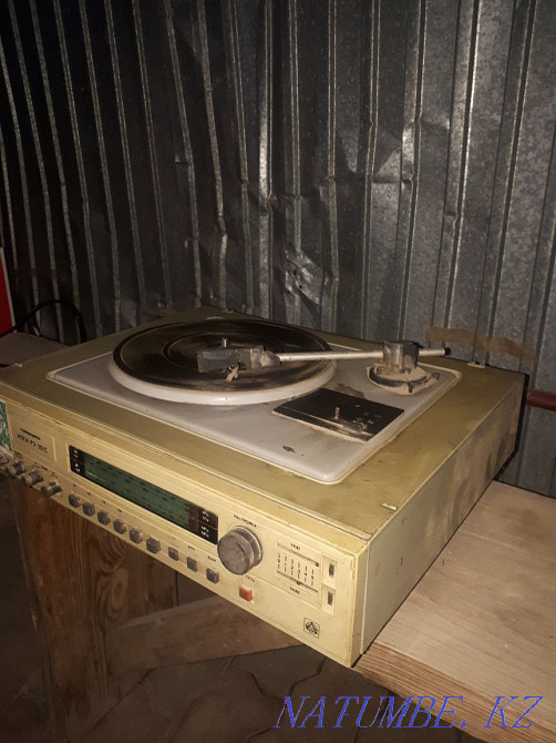 Selling Radiola Ilga.  - photo 2