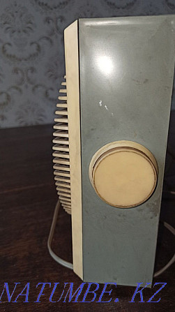 Radio receiver soviet worker Almaty - photo 2