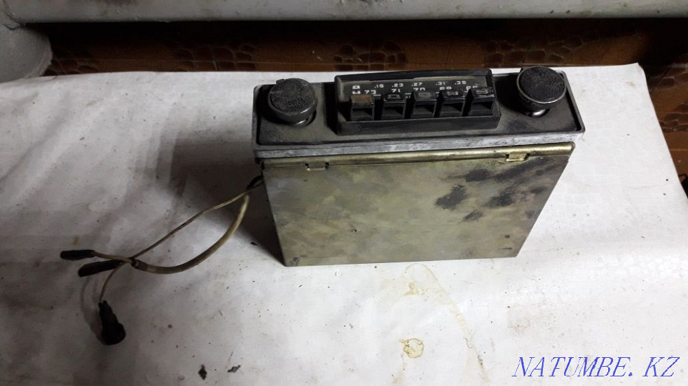 Soviet-made radio receiver. Karagandy - photo 3
