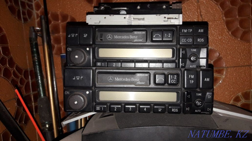 Soviet-made radio receiver. Karagandy - photo 2