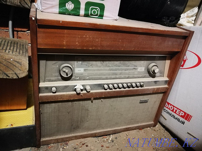 Sell radiola Rigonda 102  - photo 1