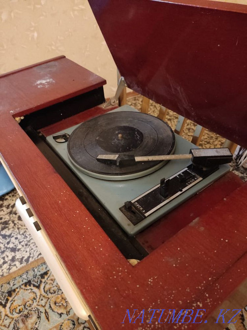 Sell radiola  - photo 3