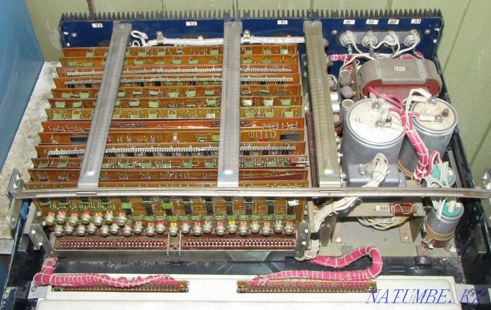 Here is a freebie) universal generator g3-63 Petropavlovsk - photo 2