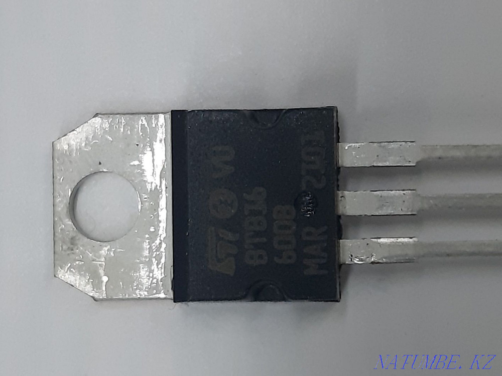 Радио детали запчасти (симистер)  - изображение 1