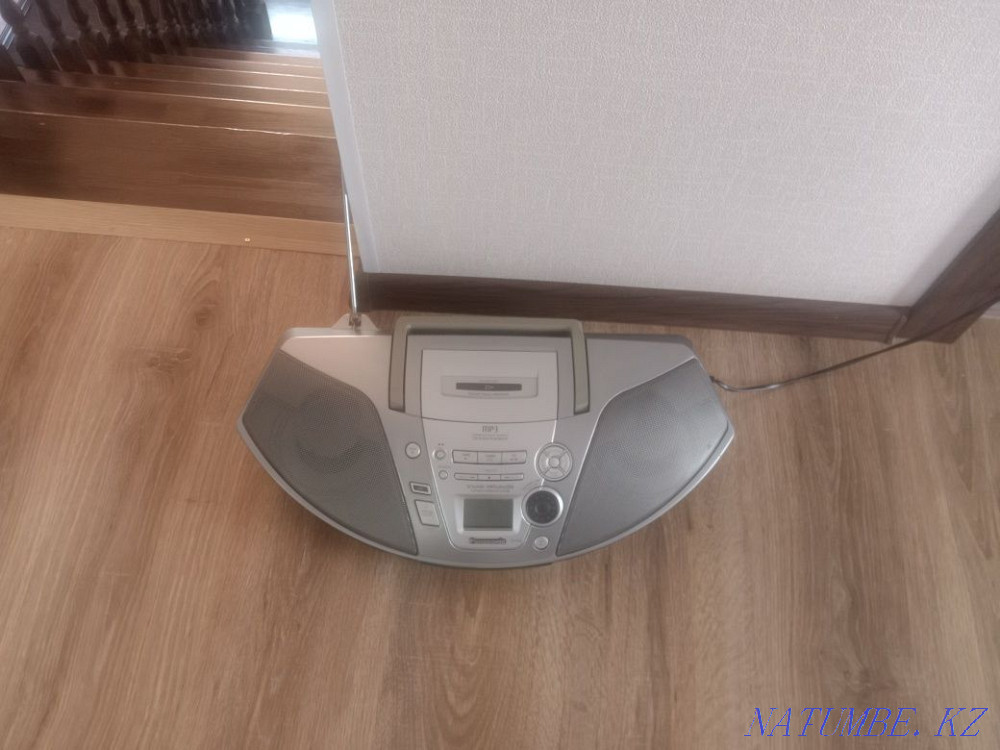 Panasonic radio receiver for sale Oral - photo 2