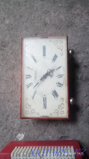 Clock radio retro Almaty - photo 4