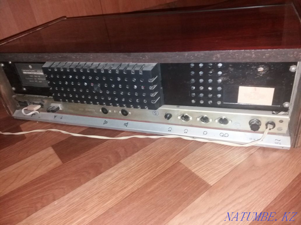 I sell the radiola Elegy 102 in excellent condition Karagandy - photo 3