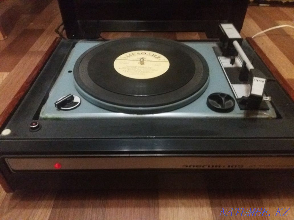 I sell the radiola Elegy 102 in excellent condition Karagandy - photo 7