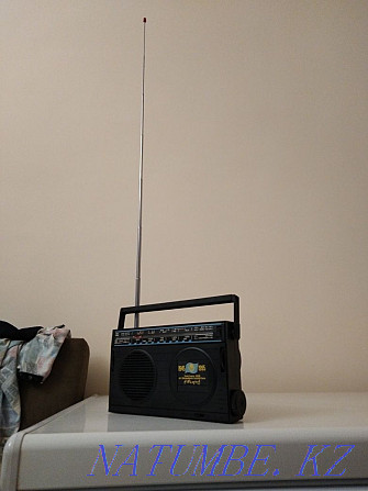 soviet radio receiver Almaty - photo 3