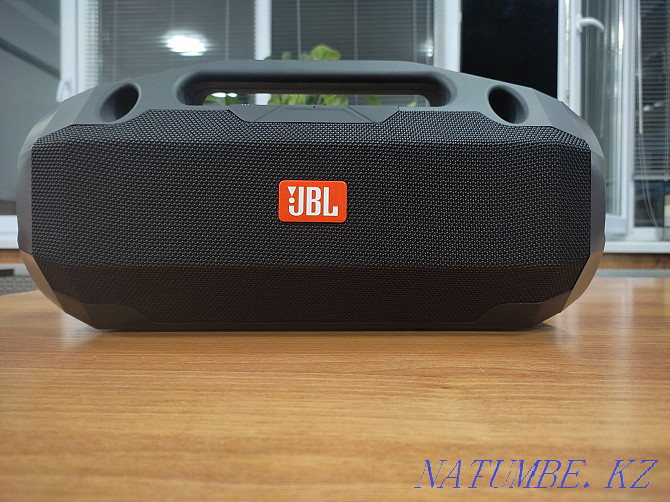 Микрофоны бар JBL динамигі. Су өткізбейтін динамик. Kaspi Red.  Алматы - изображение 2
